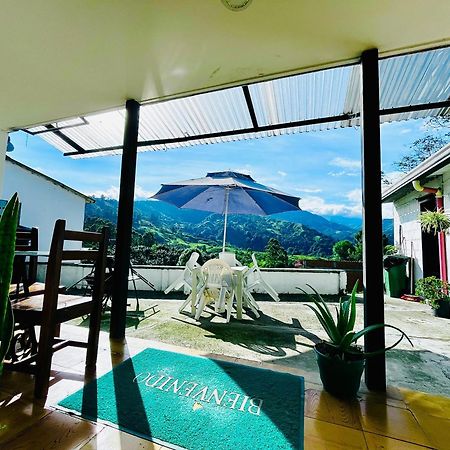 Hostal Villa Del Sol Саленто Екстериор снимка