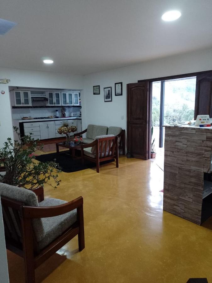 Hostal Villa Del Sol Саленто Екстериор снимка